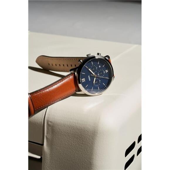 Men's Chronograph Watch with Stainless Steel Bracelet or Genuine Leather Band - Picture 4 of 7